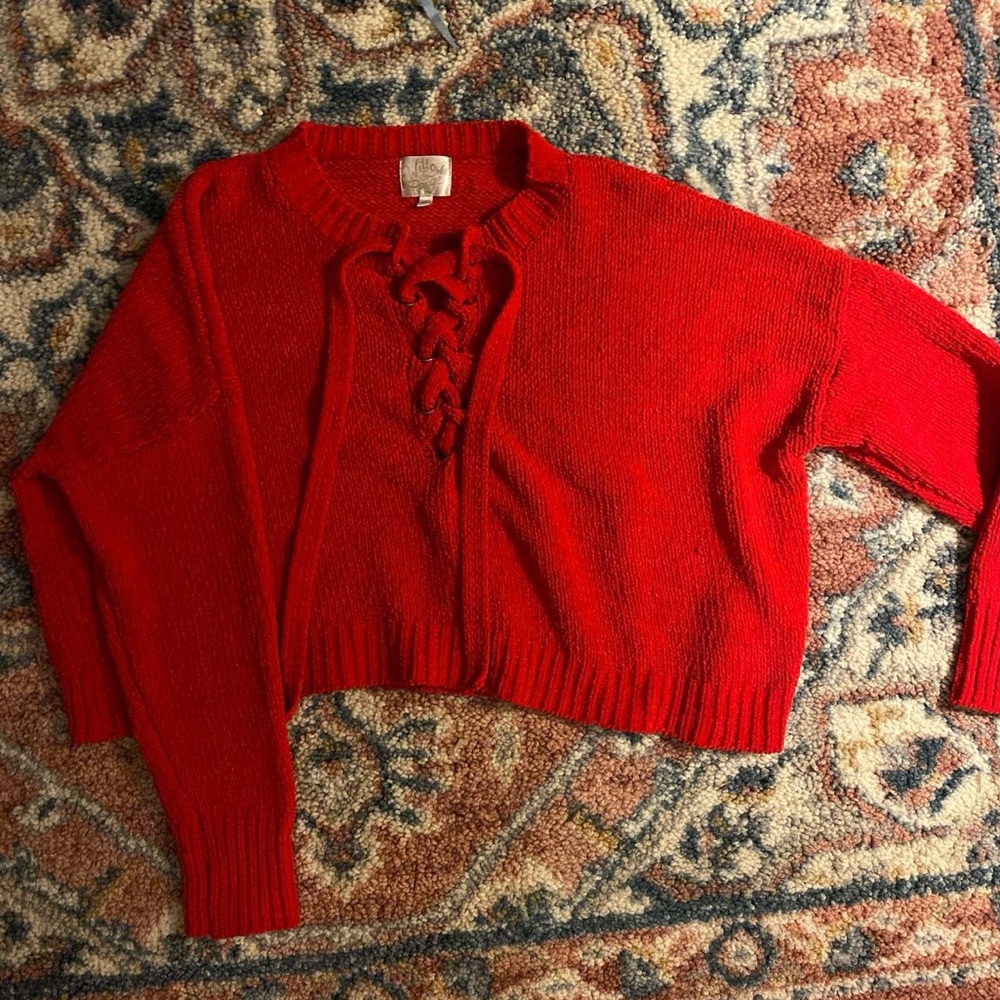 Red cropped oversized sweater with lace up detail Willow&Paige M/L NWOT